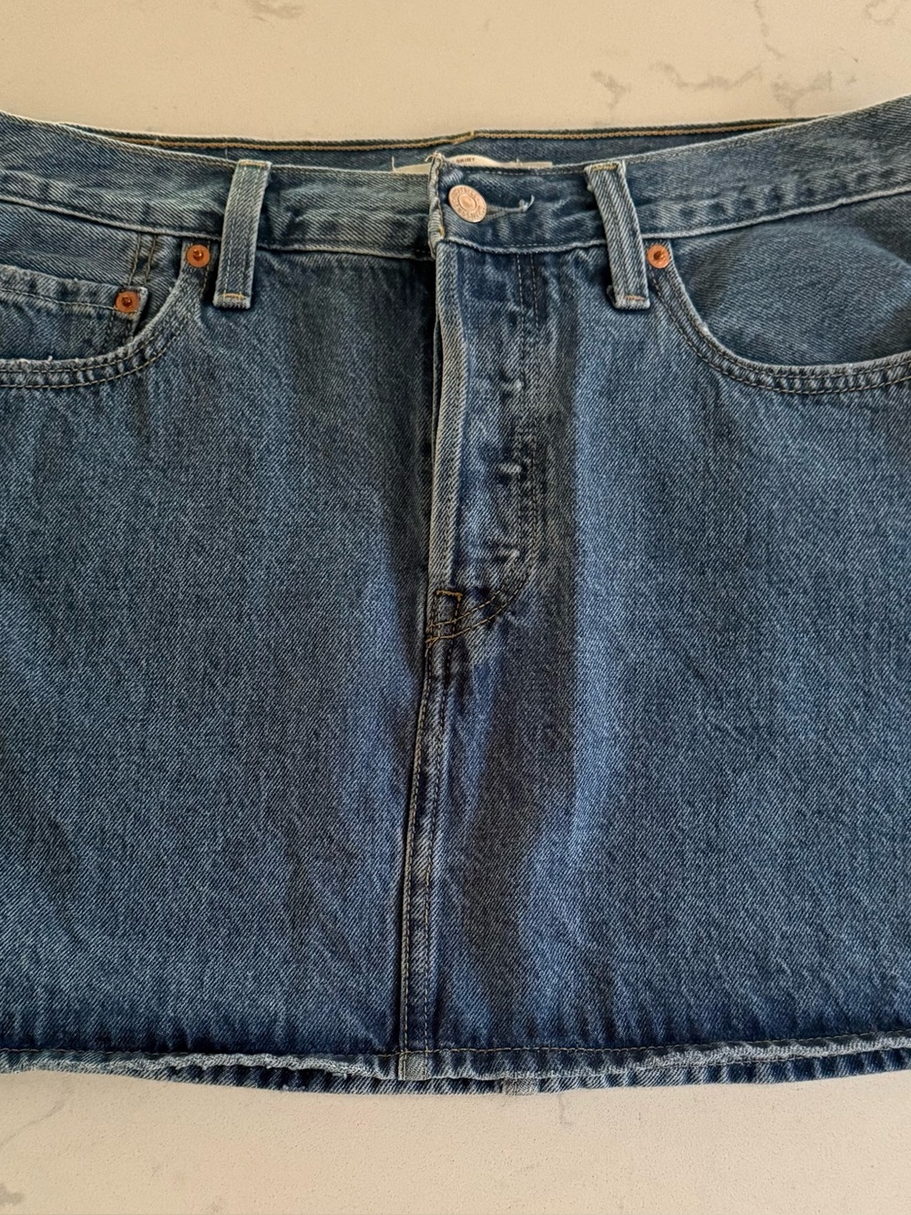 Levi’s Denim mini skirt